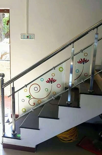 Decorative glass stair panels