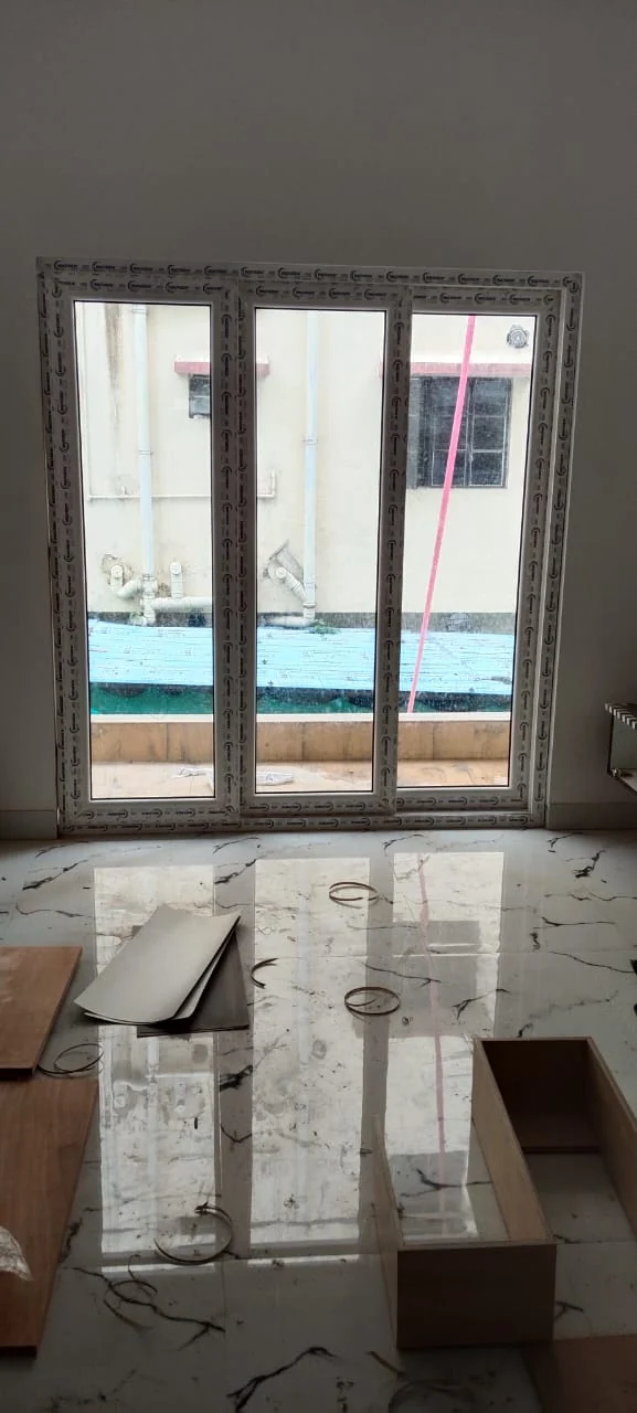Window opening during fitting
